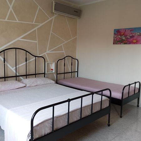 Appartement Casa Vacanze Il Fiore Di Loto à Zibido San Giacomo Extérieur photo