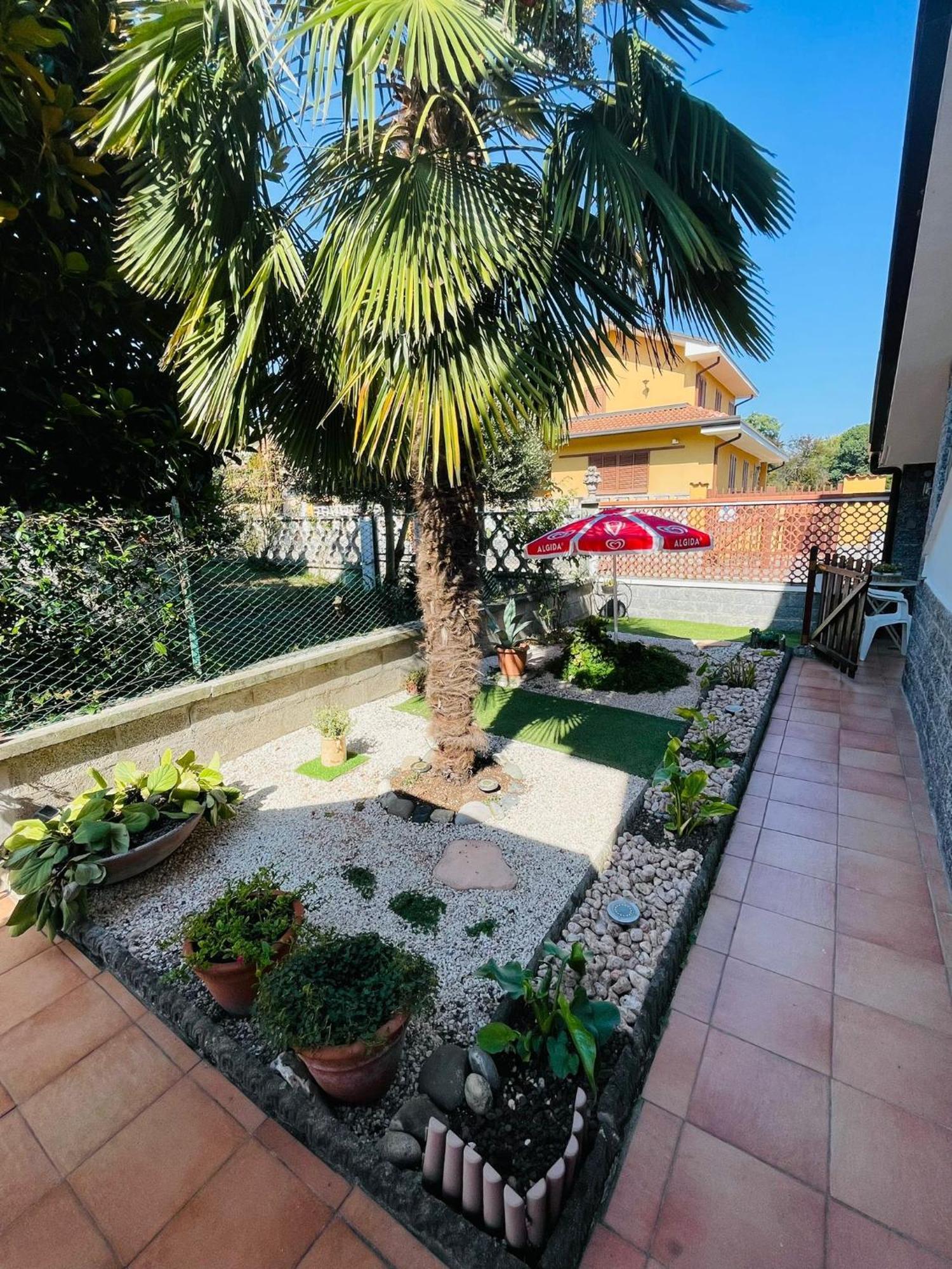 Appartement Casa Vacanze Il Fiore Di Loto à Zibido San Giacomo Extérieur photo